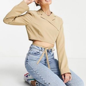 "NWOT" COLLUSION cropped blazer in camel
